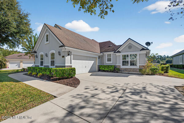 1034 Autumn Pines Dr, Orange Park, FL 32065