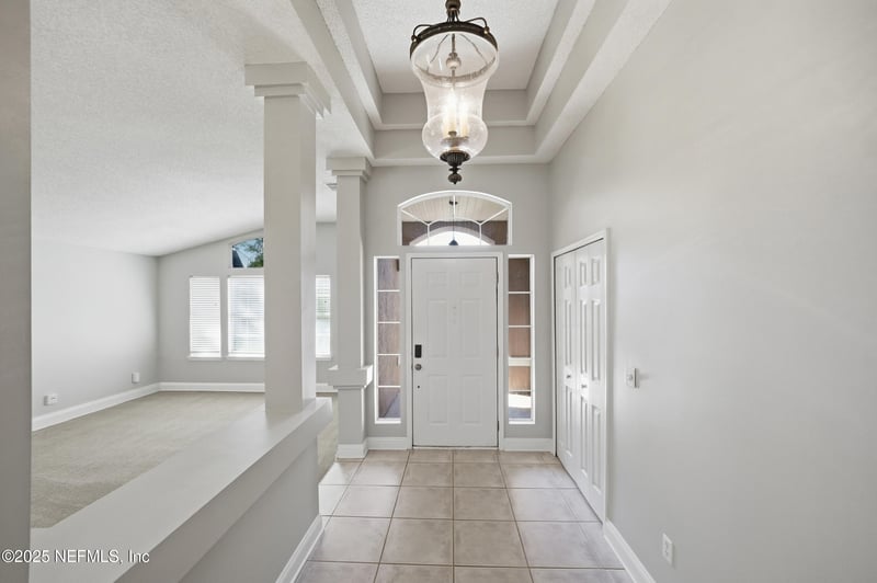 2051 Las Brisas Ct, Jacksonville, FL 32224