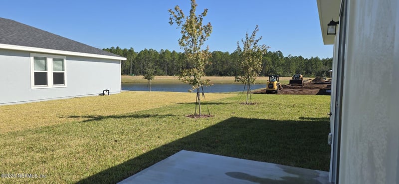 18 Dilly Ct, Palm Coast, FL 32164