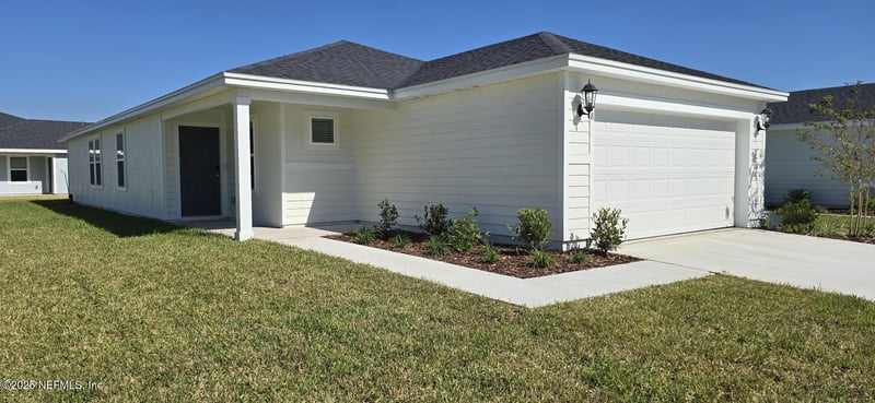 18 Dilly Ct, Palm Coast, FL 32164