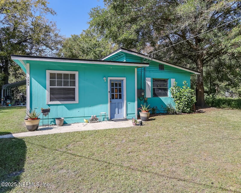 1066 Detroit Cir, Jacksonville, FL 32254