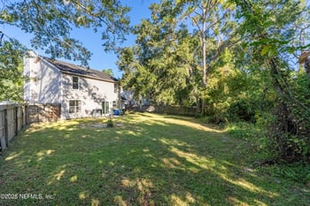 541 Serenade Cir, Jacksonville, FL 32225