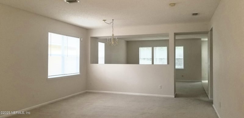 9161 Redtail Dr, Jacksonville, FL 32222