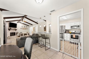 8703 Pinon Dr, Jacksonville, FL 32221