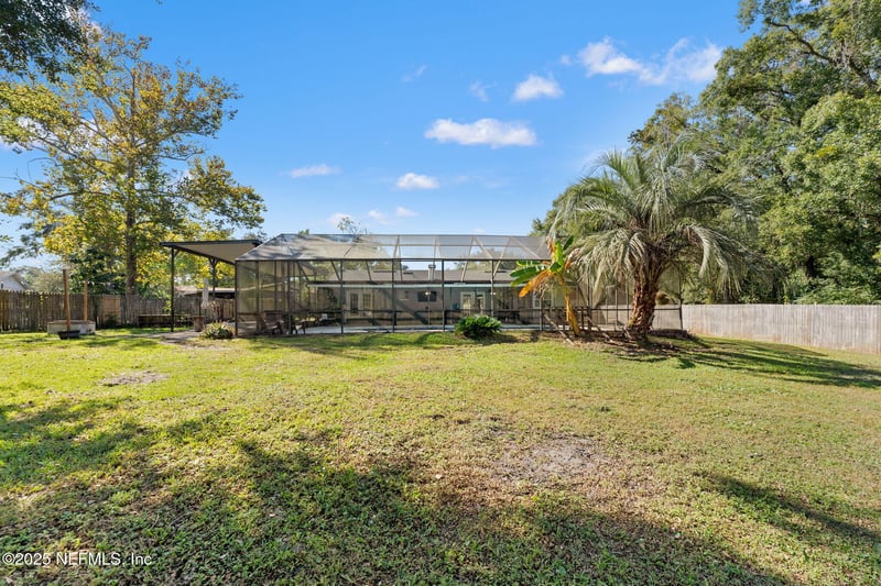 8703 Pinon Dr, Jacksonville, FL 32221