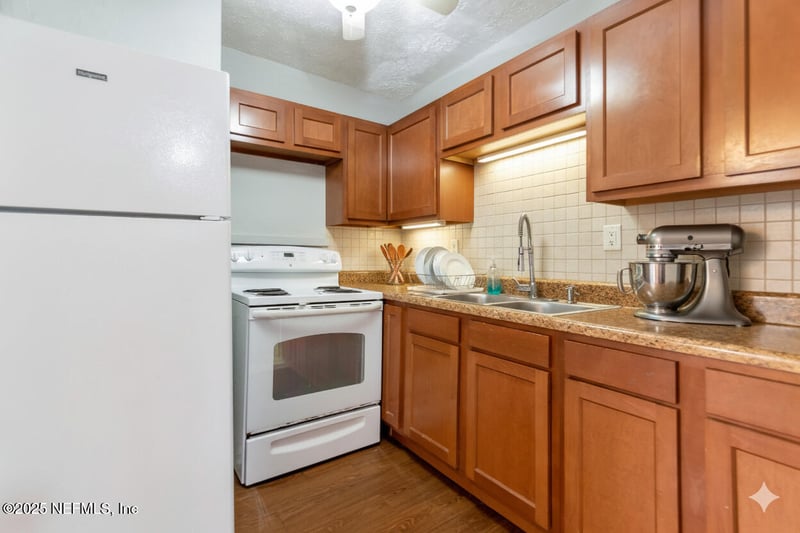 2862 Woodland St, Jacksonville, FL 32209