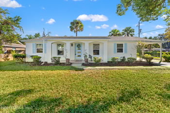 760 Sabalo Dr, Atlantic Beach, FL 32233