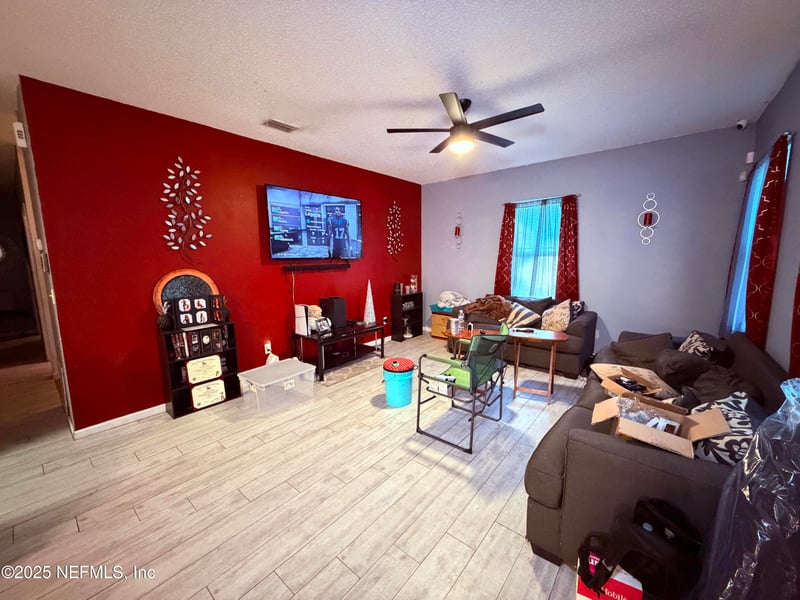 1972 20th St, Jacksonville, FL 32209