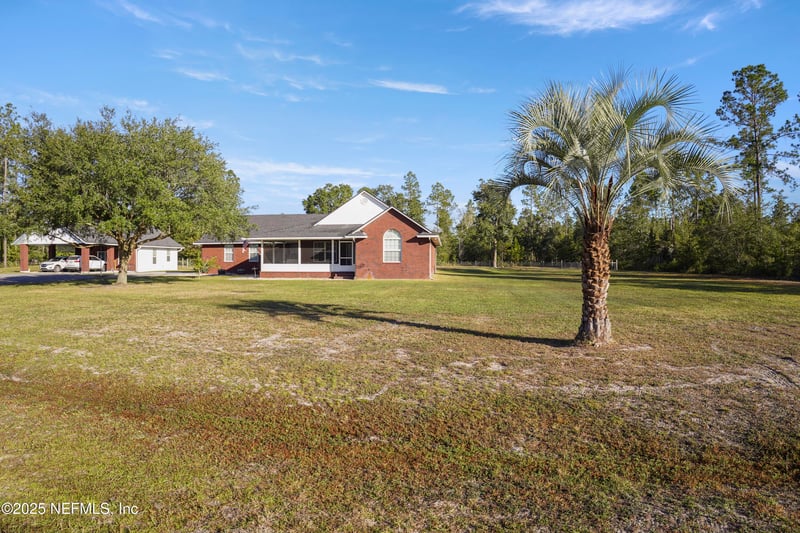 11485 Peacock Creek Rd, Glen St Mary, FL 32040