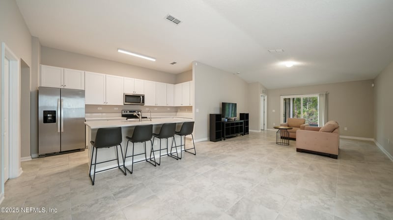 4888 Big Pine Dr, Jacksonville, FL 32218