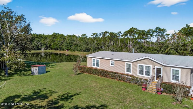 12676 Pumpkin Hill Rd, Jacksonville, FL 32226