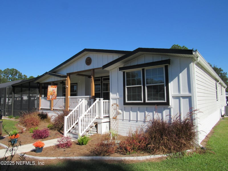 1417 Marlee Rd, St Johns, FL 32259