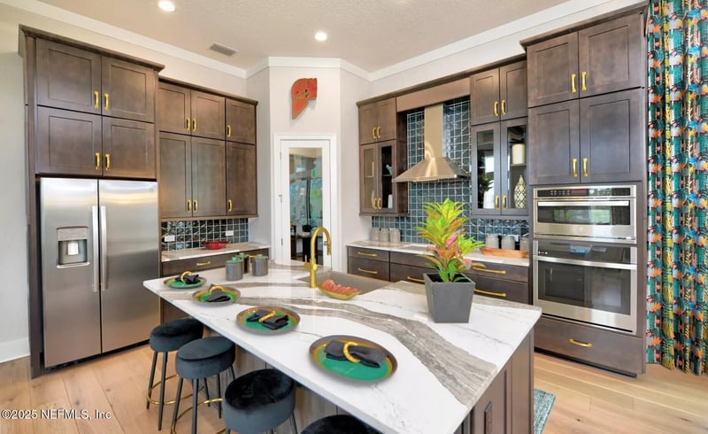 903 Someruelus St, Fernandina Beach, FL 32034