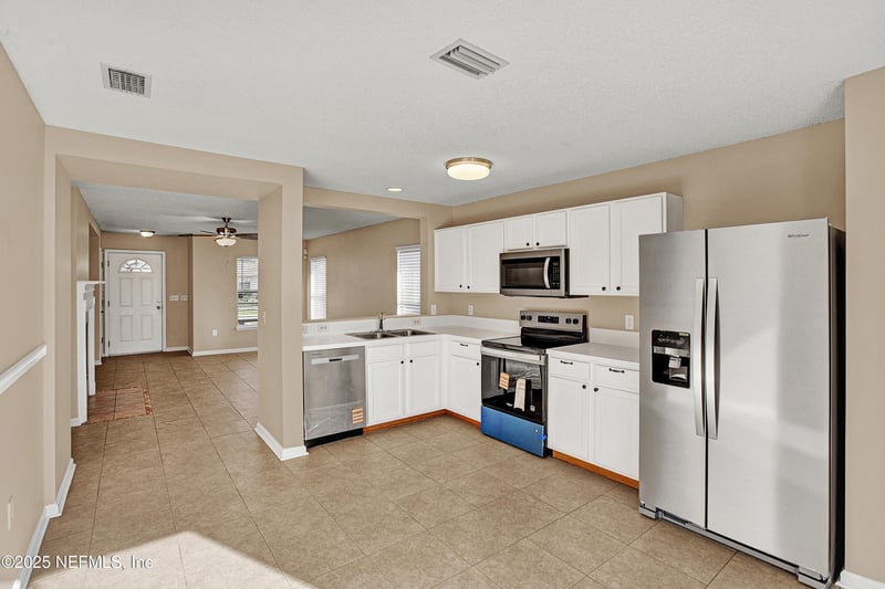 1164 Dawnlight Rd, Jacksonville, FL 32218