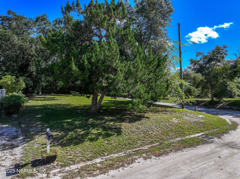 903 Someruelus St, Fernandina Beach, FL 32034