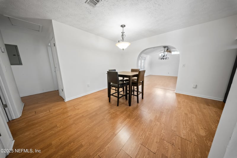 8342 Barracuda Rd, Jacksonville, FL 32244