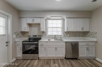 2030 Gibson Rd, Jacksonville, FL 32207