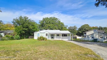9751 Macarthur Ct, Jacksonville, FL 32246