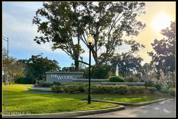 2273 Fallen Tree Dr, Jacksonville, FL 32246