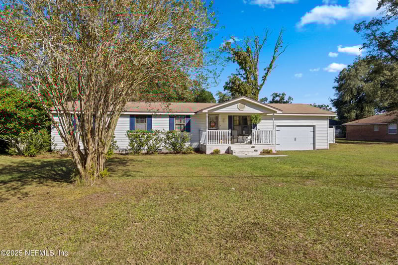 2343 Leonardo Ln, Jacksonville, FL 32218