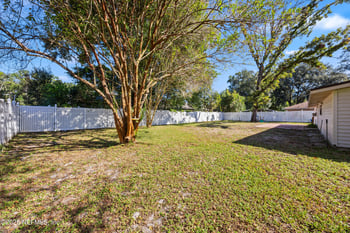 2343 Leonardo Ln, Jacksonville, FL 32218