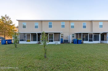 3753 Verde Gardens Cir, Jacksonville, FL 32218