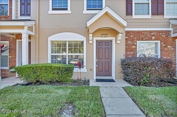 8120 Summer Gate Ct, Jacksonville, FL 32256