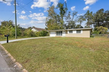 3067 Purdom Dr, Jacksonville, FL 32223