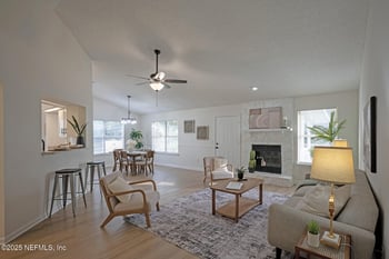 8754 Hammond Forest Dr, Jacksonville, FL 32221