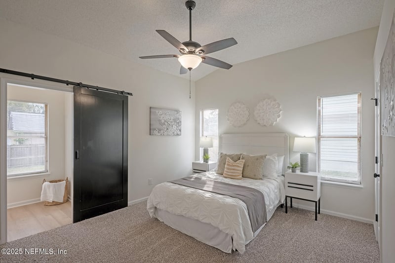 8754 Hammond Forest Dr, Jacksonville, FL 32221