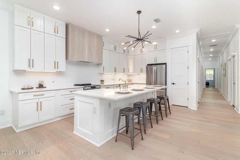 1237 Lechlade St, Jacksonville, FL 32205