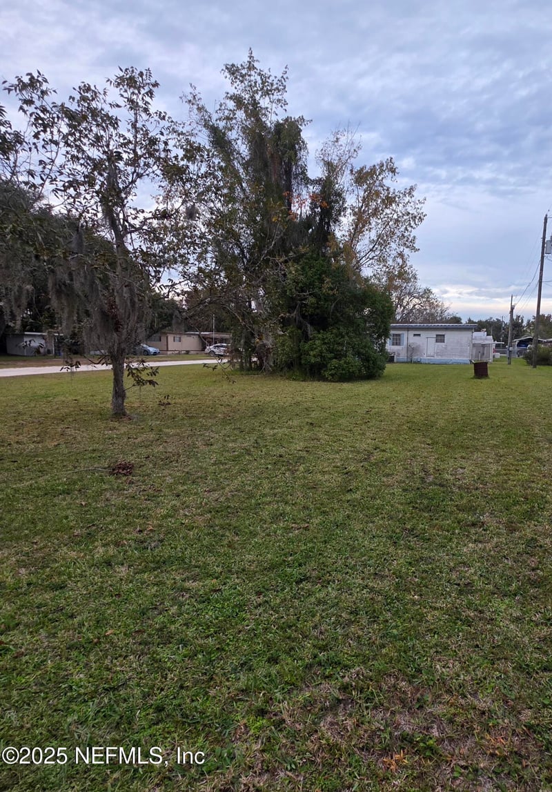 104 Lemon Trl, Crescent, FL 32112
