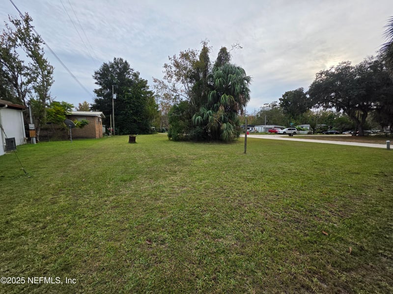 104 Lemon Trl, Crescent, FL 32112