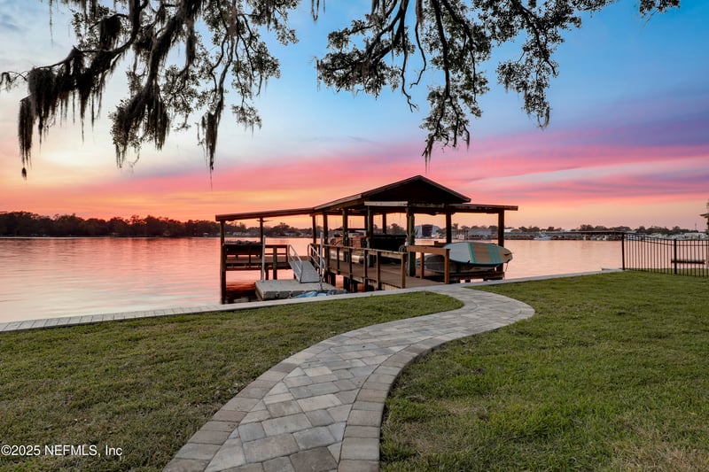 4232 Ortega Forest Dr, Jacksonville, FL 32210