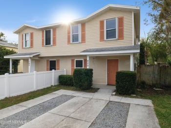 800 Stocks St, Atlantic Beach, FL 32233