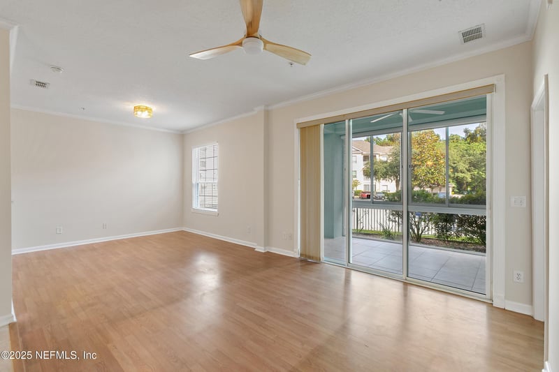 8601 Beach Blvd #1503, Jacksonville, FL 32216