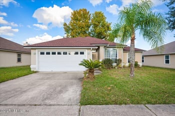 581 Artesian Ln, Orange Park, FL 32073