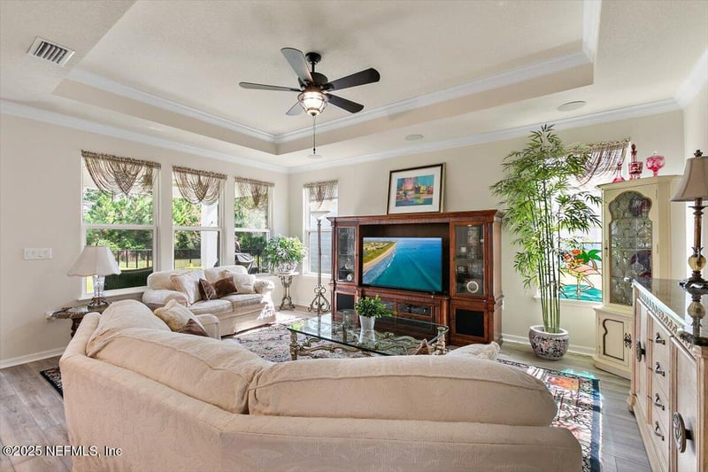 10820 Town View Dr, Jacksonville, FL 32256