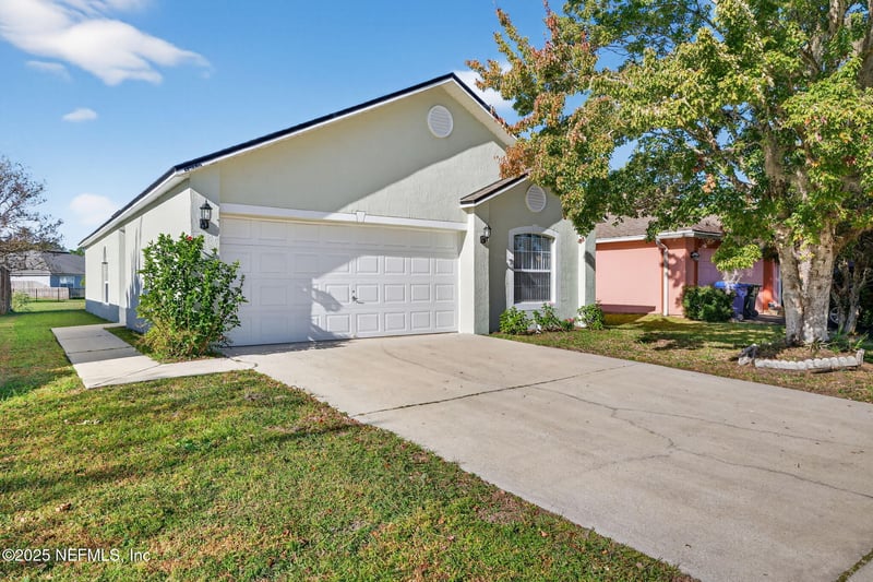 1528 Slash Pine Ct, Orange Park, FL 32073