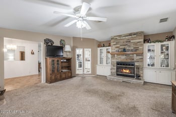 101 Palmland Ave, Satsuma, FL 32189