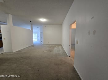 7569 Plantation Club Dr, Jacksonville, FL 32244