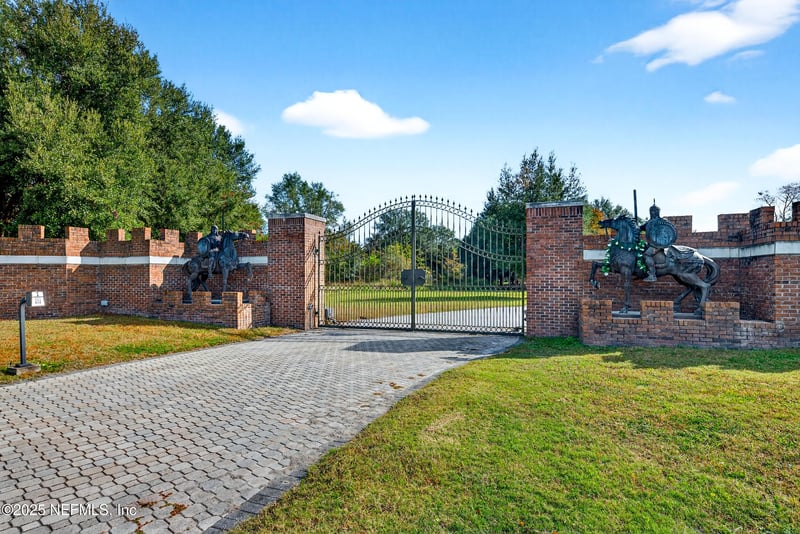 45500 Stratton Rd, Callahan, FL 32011