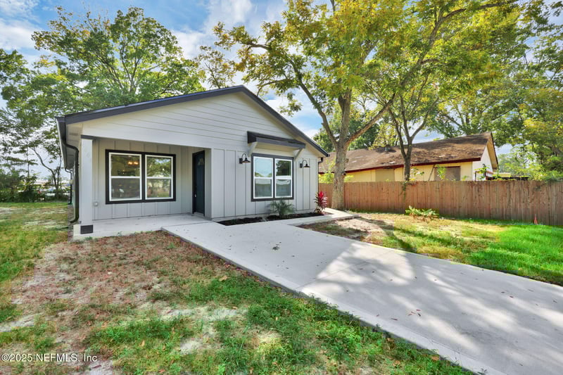 4646 Hunt St, Jacksonville, FL 32254