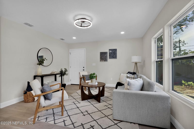 4646 Hunt St, Jacksonville, FL 32254