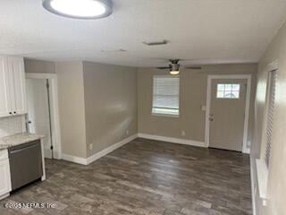 3445 Peach Dr, Jacksonville, FL 32246