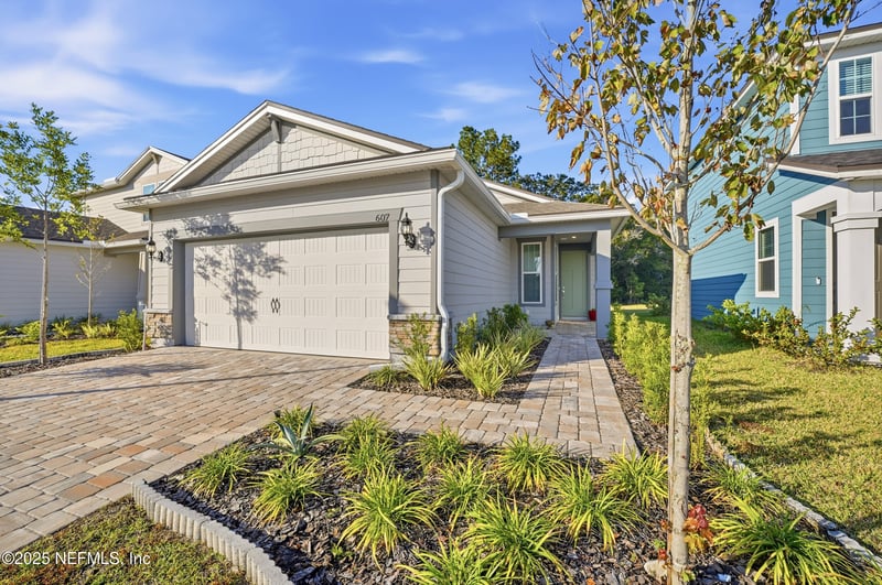 607 Blind Oak Cir, St Augustine, FL 32095