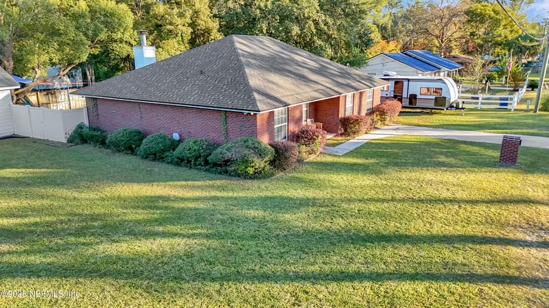 369 Owen Acres Dr, Macclenny, FL 32063