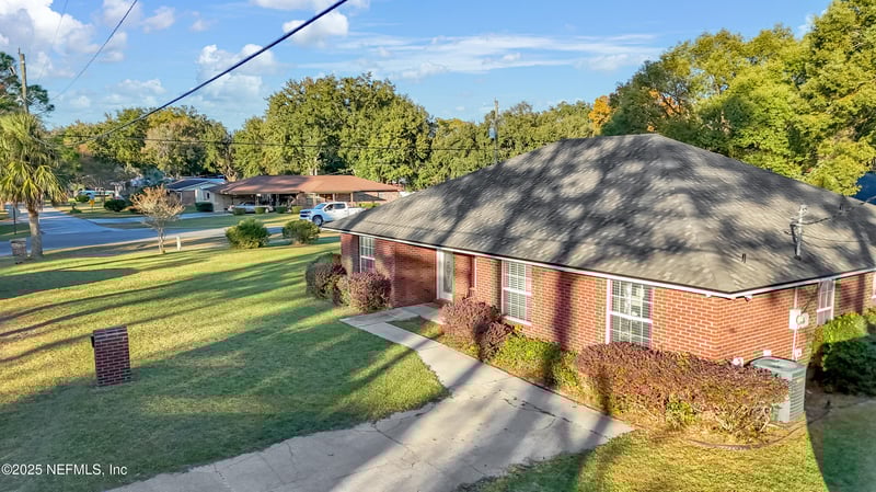 369 Owen Acres Dr, Macclenny, FL 32063