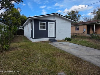 2097 Baldwin St, Jacksonville, FL 32209