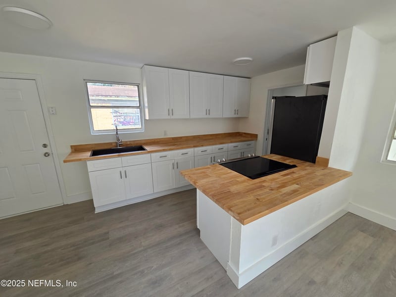 2097 Baldwin St, Jacksonville, FL 32209